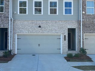 3990 Denton Dr, Douglasville, GA 30135