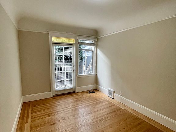 3rd image of 21 Truett St