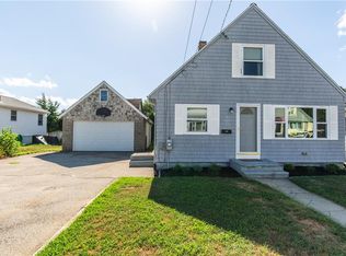 11 Grand View Ave, Johnston, RI 02919