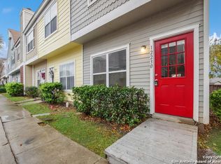 12230 Apricot Dr, San Antonio, TX 78247