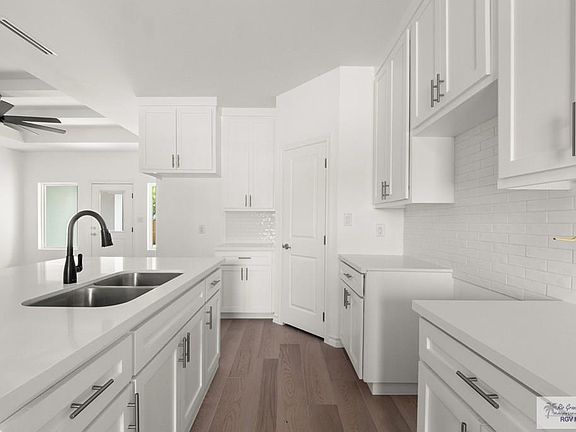 5th image of 1792 La Posada Cir