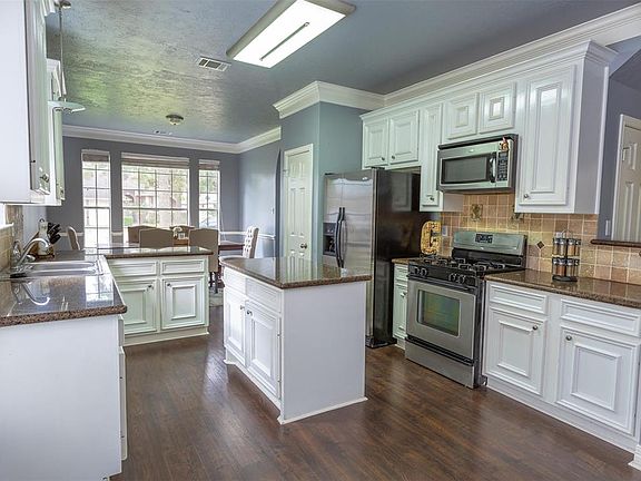 4th image of 10462 N Pagewick Dr