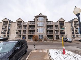 1441 Walkers Line #311, Burlington, ON L7M 4P2