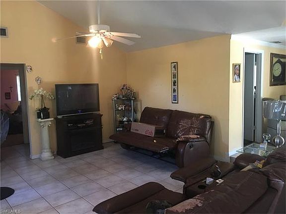 4th image of 704 Ivan Ave N