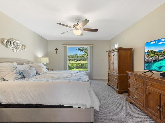 5th image of 2406 Silver Palm Dr