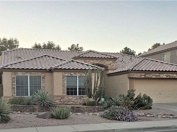 3rd image of 19864 N 68th Dr