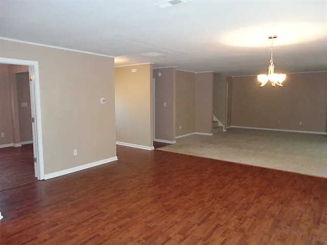 6282 Briargate Dr — Photo 4