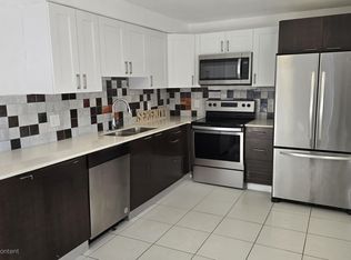 804 Cypress Grove Ln APT 208, Pompano Beach, FL 33069
