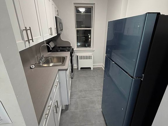 2nd image of 143-06 Barclay Ave APT 2E