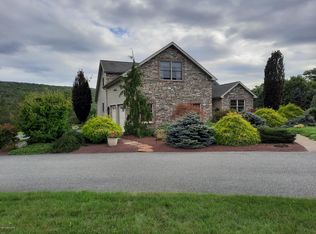 633 Wallace Way, Weatherly, PA 18255