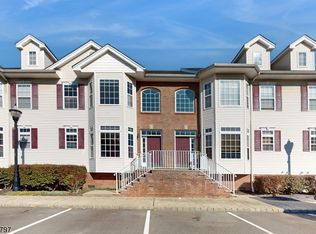 1423 Barnhardt Ln #1423, Rahway, NJ 07065