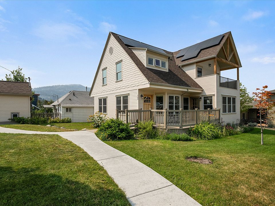 1st image of 548 3rd St