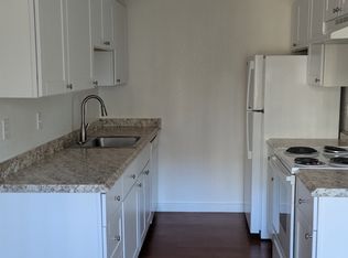 10609 E Riverside Dr APT 108, Bothell, WA 98011