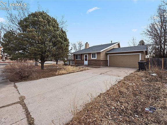 3rd image of 2105 Endicott Ct