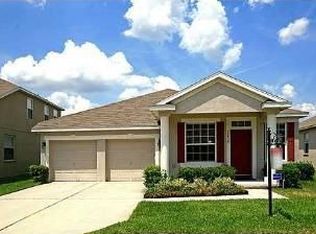 10439 Eastpark Lake Dr, Orlando, FL 32832