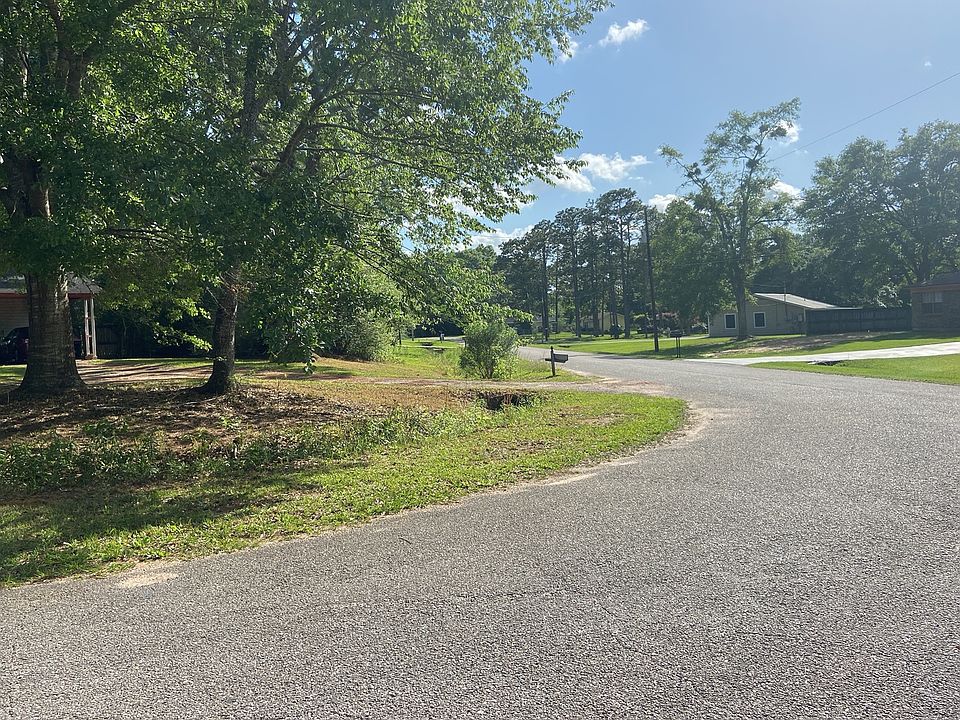 2nd image of 8102 Docena Dr