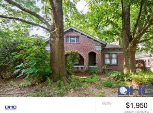 988 Woodbourne Dr SW, Atlanta, GA 30310