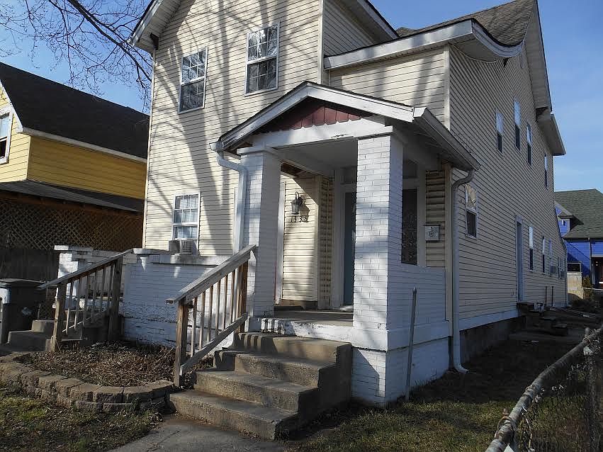 1st image of 112 N Oriental St