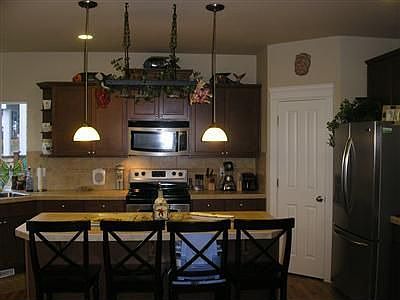 Kitchen with Island