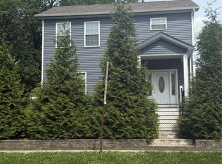 214 Prospect St, Newburgh, NY 12550