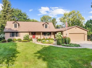 11191 McClumpha Rd, Plymouth, MI 48170