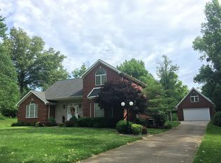 951 Belle Wood Dr, Henderson, KY 42420