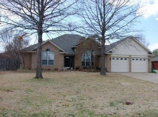 1303 Sylvan Hills Rd, Van Buren, AR 72956