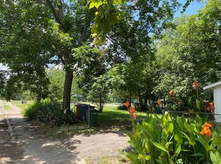 1911 Riverview St #B, Austin, TX 78702