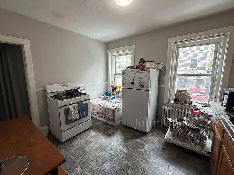 220 South St #8 — Photo 21