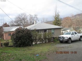 306 Wallace St, Rufus, OR 97050