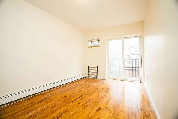 Rented by Nooklyn NYC LLC | media 13