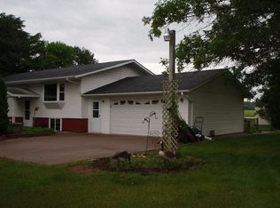 105A Rr 2, Oquawka, IL 61469