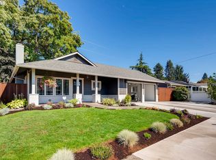 208 NE 199th Ave, Portland, OR 97230