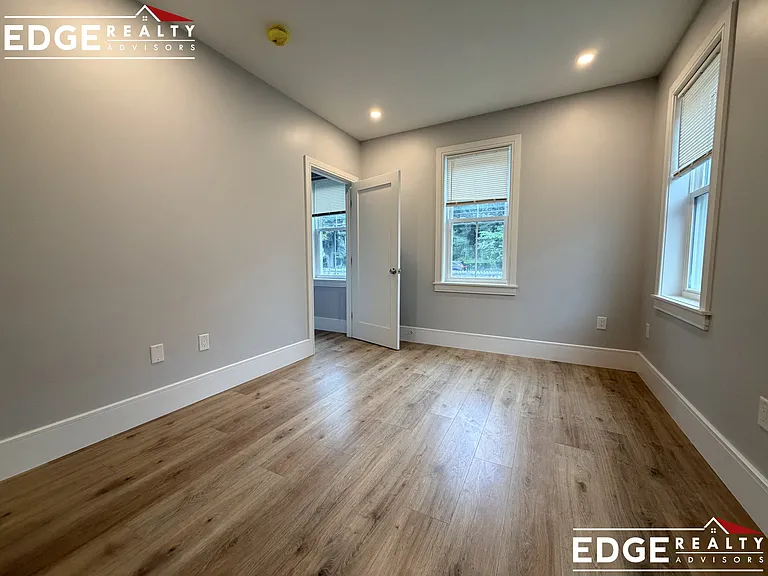 124 Kenrick St #5A — Photo 5