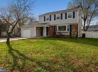 67 Knollwood Dr, Cherry Hill, NJ 08002
