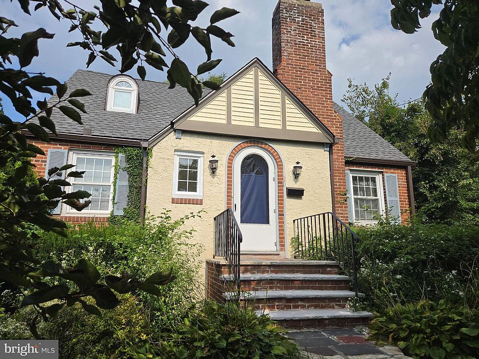 1st image of 20 Davis Ave