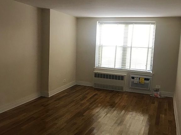 3rd image of 10230 67th Ave APT 1T