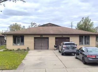 462 E Lorraine Ave, Addison, IL 60101