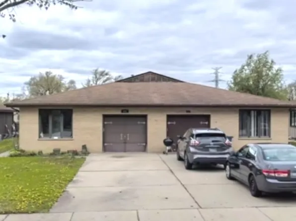 462 E Lorraine Ave, Addison, IL 60101