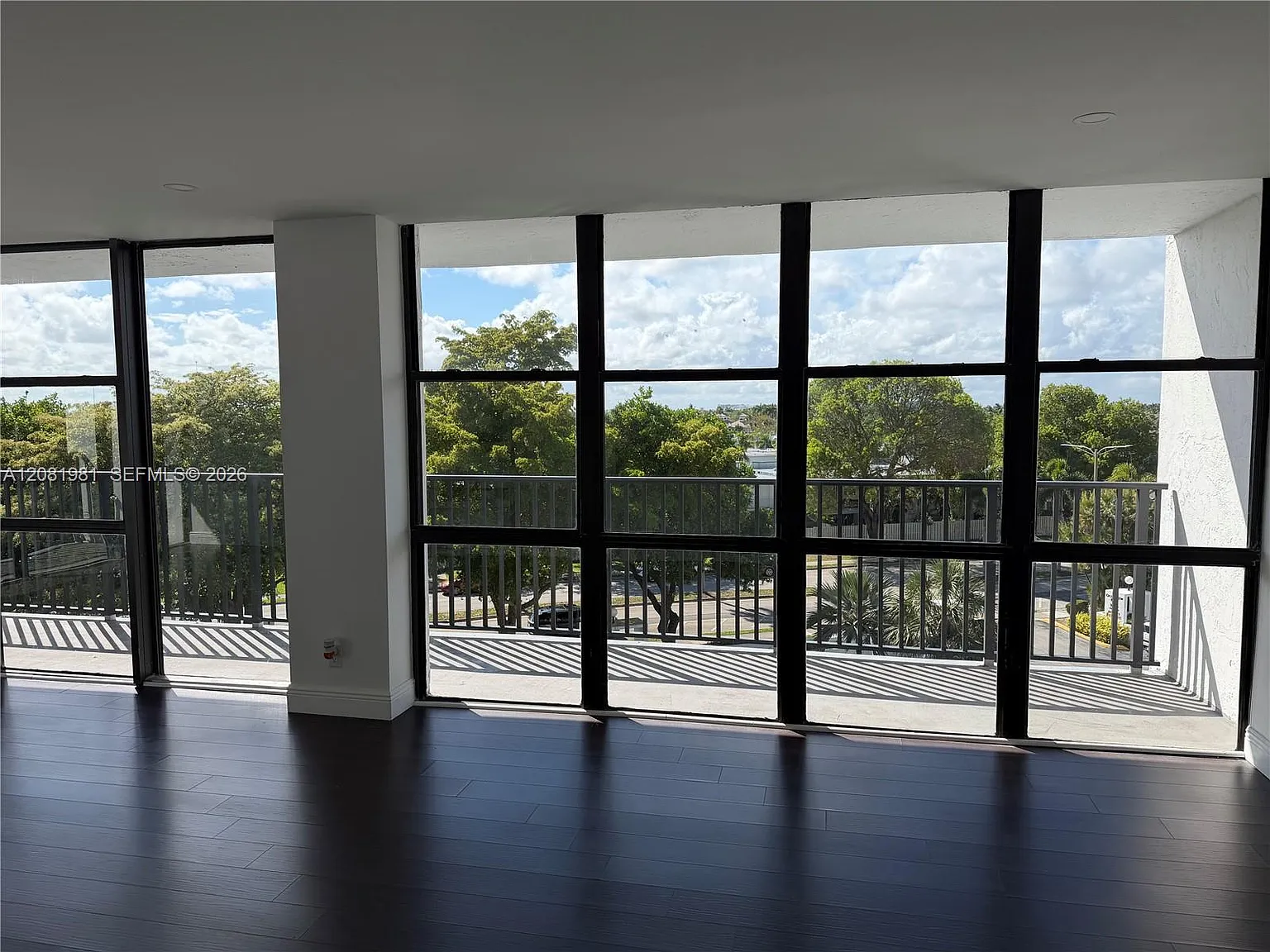 Oceanview Park Condo — Photo 2