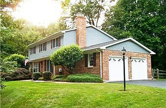 3rd image of 710 Clifton Dr