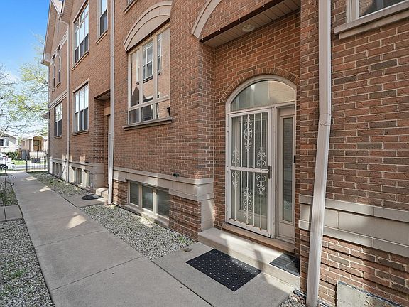 4th image of 2014 N Nagle Ave
