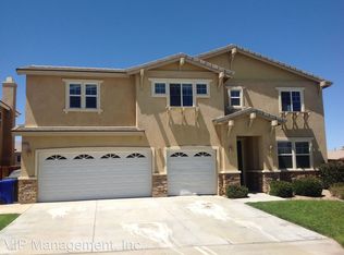 11826 Grotto Hills Ln, Victorville, CA 92392