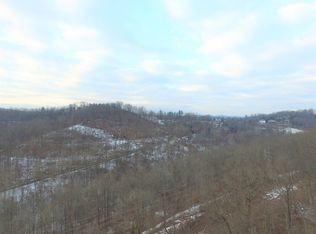1 Earle St, Charleston, WV 25302