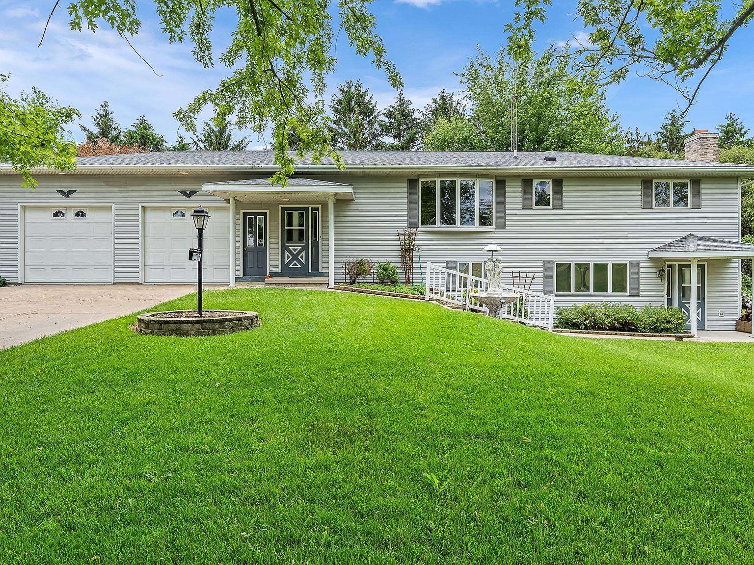 10090 E Golf Rd, Stockton, IL 61085 Zillow