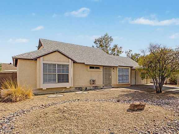 3rd image of 10719 W Vista Ave