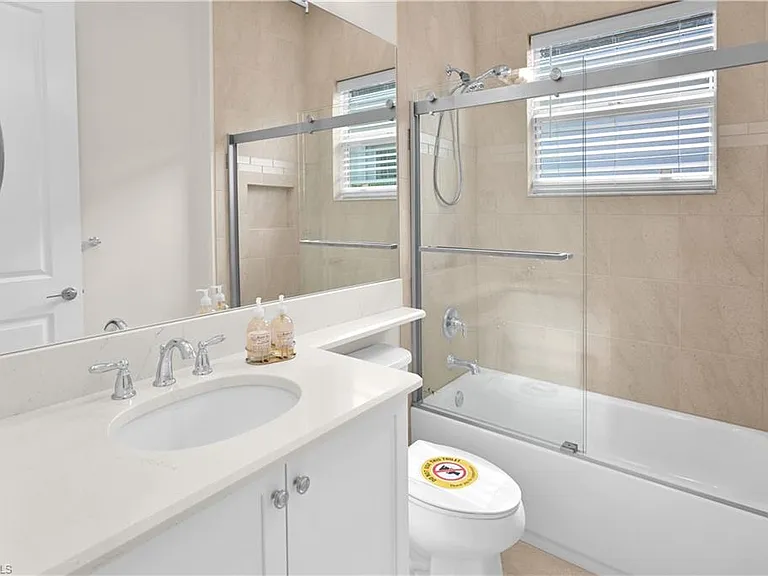 16312 Molise Pl — Photo 37
