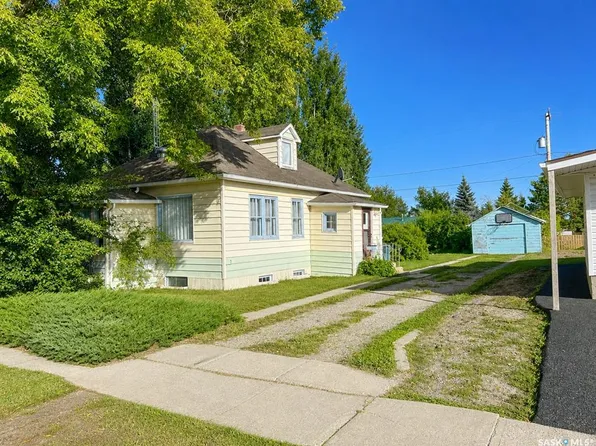 214 1ST AVENUE E, Blaine Lake, SK S0J 0J0