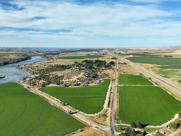 Neeley Rd, American Falls, ID 83211