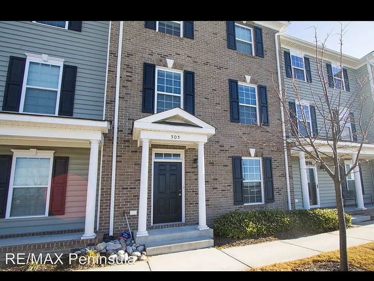 505 Waterside Dr — Photo 5
